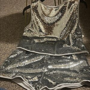 No Boundaries, Silver Sequin Tank and Shorts Set, NWT size L 12/14